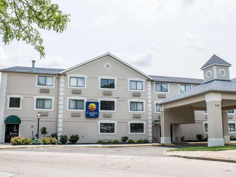 Comfort Inn River'S Edge Huron Exteriör bild
