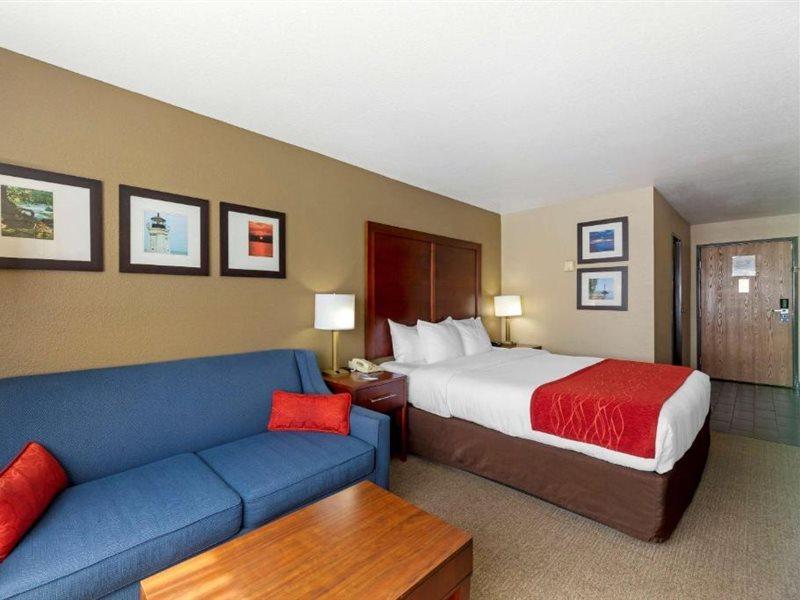 Comfort Inn River'S Edge Huron Exteriör bild
