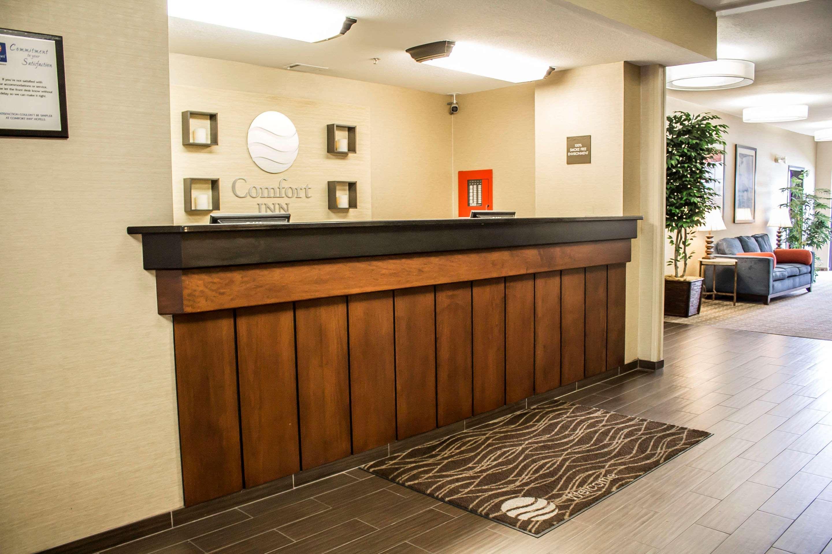Comfort Inn River'S Edge Huron Exteriör bild